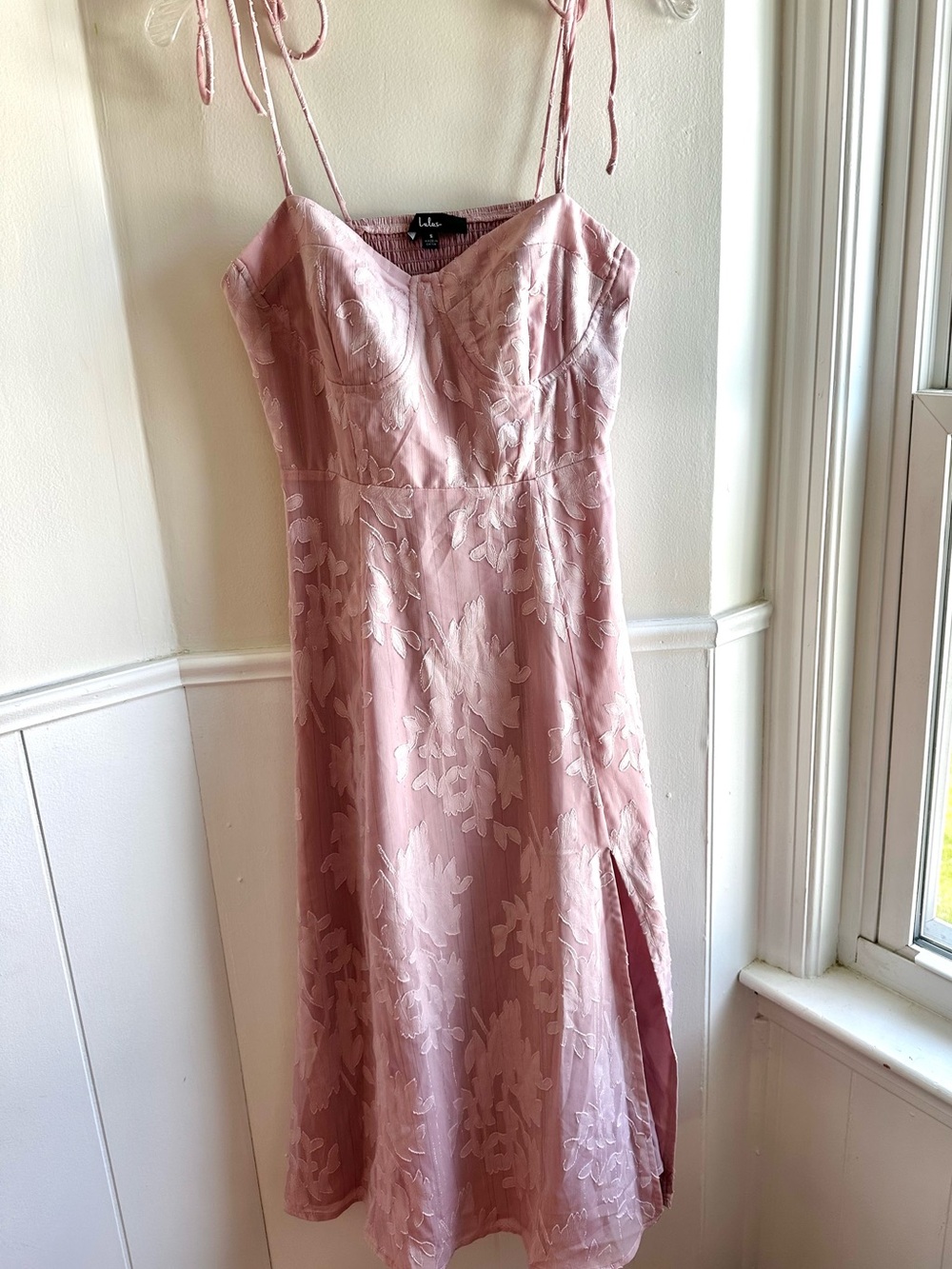 Lulus Loveliest Looks Blush Pink Floral Jacquard Tie-strap Midi Dress - Size S